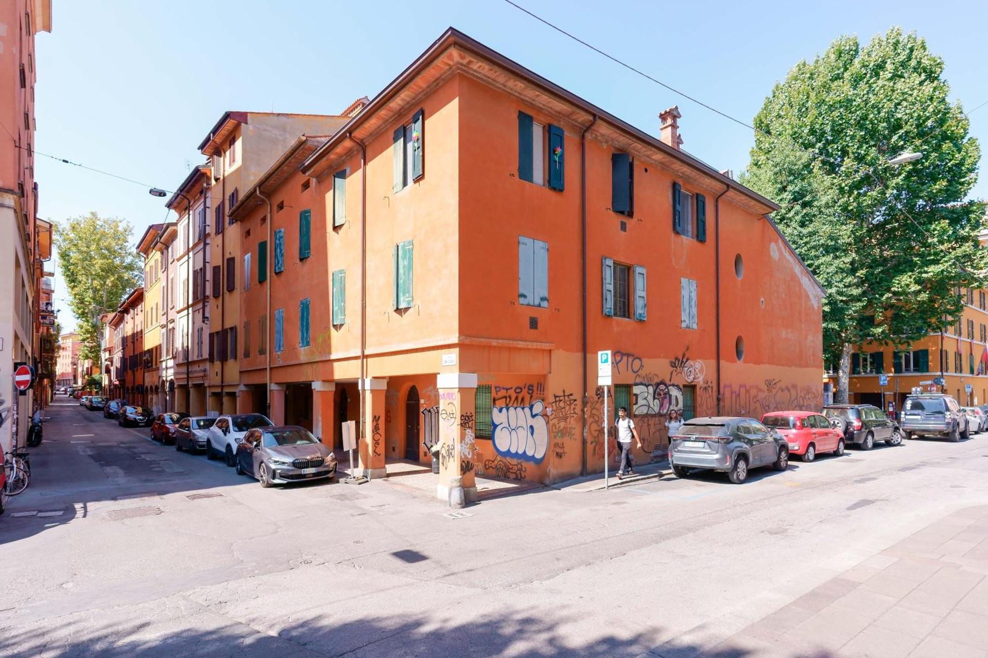Teagarden Centro Storico Bologna Apartment Екстериор снимка