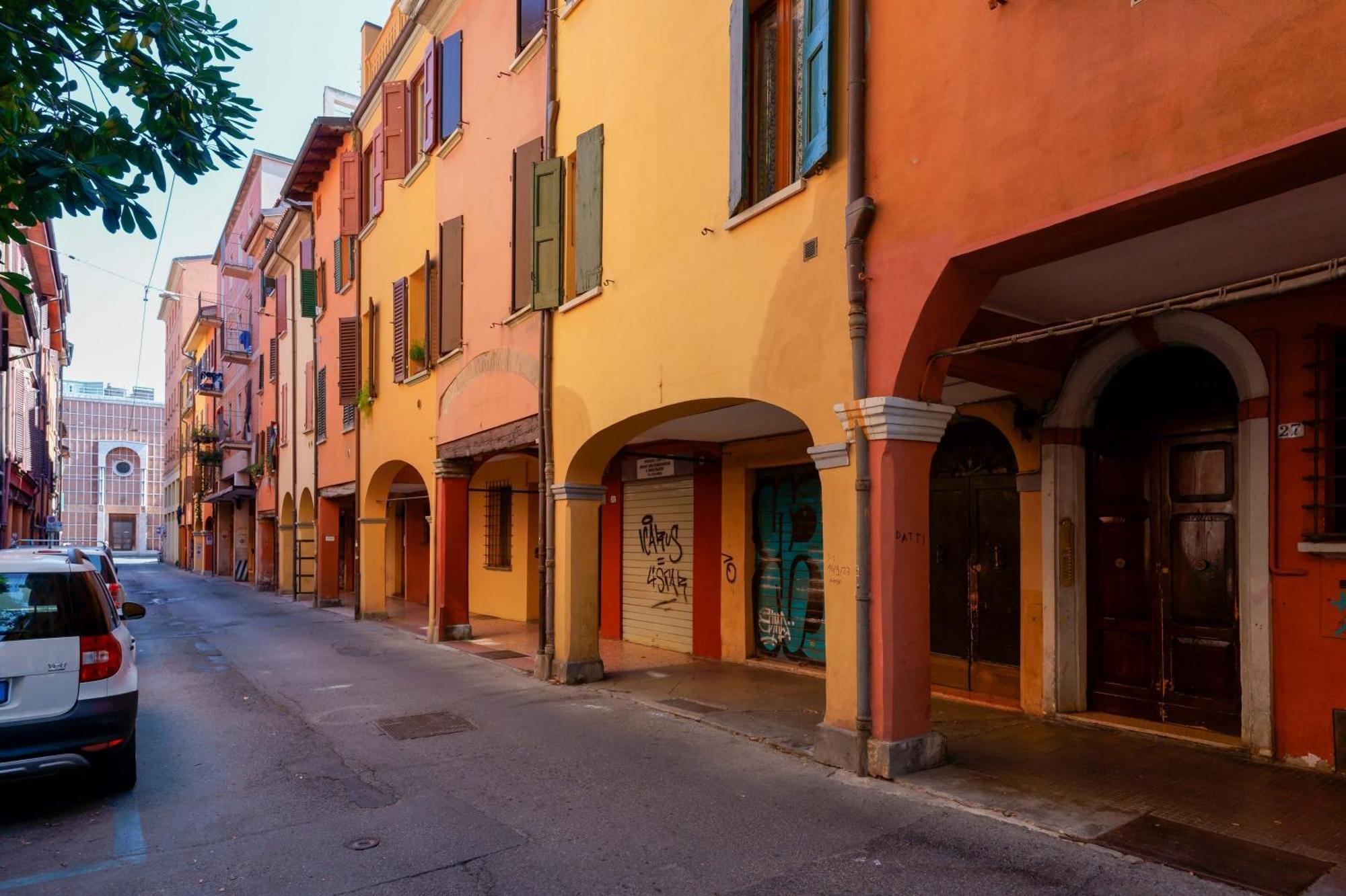 Teagarden Centro Storico Bologna Apartment Екстериор снимка