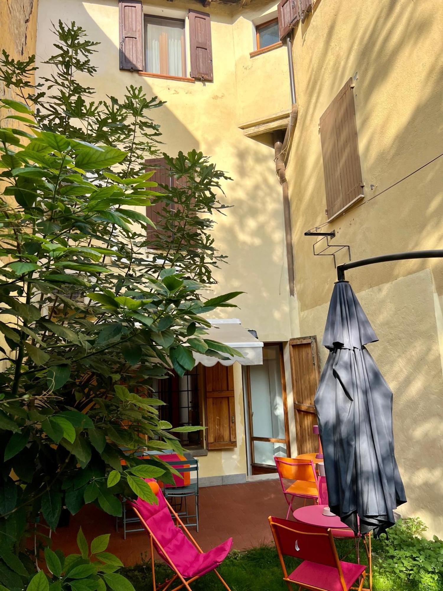Teagarden Centro Storico Bologna Apartment Екстериор снимка